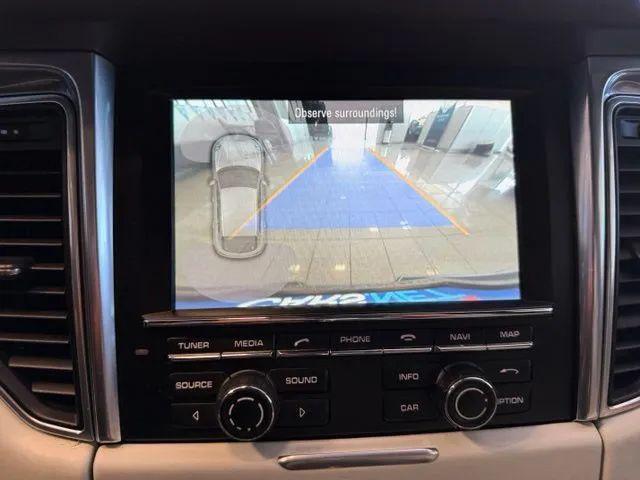 2016 Porsche Macan Turbo