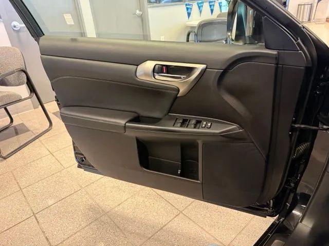 2016 Lexus CT 200h 200h