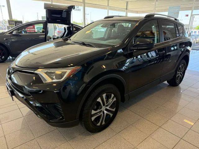 2017 Toyota RAV4 LE