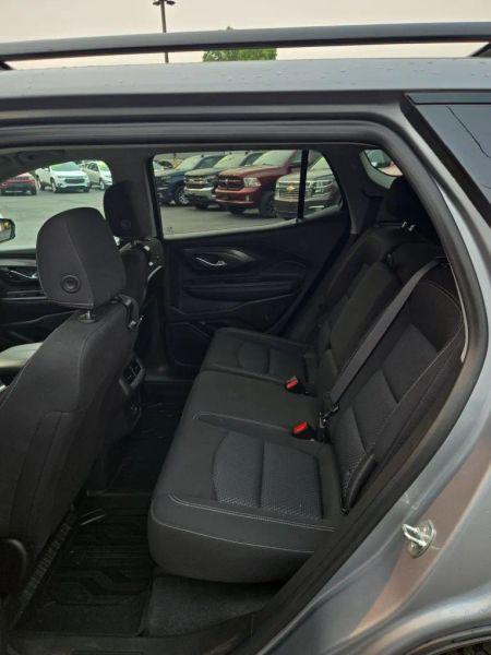 2024 GMC Terrain AWD SLE