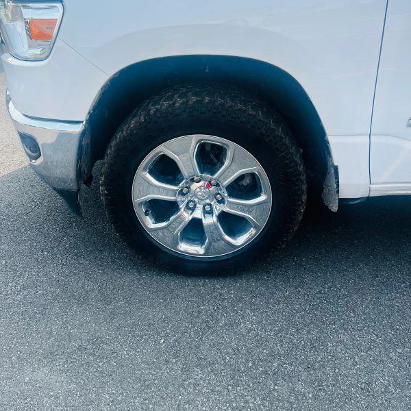 2020 Ram 1500 Big Horn Quad Cab 4x4 64 Box