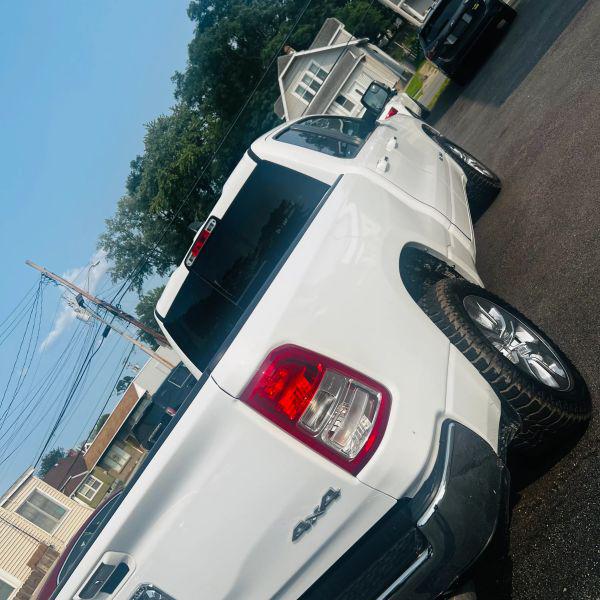 2020 Ram 1500 Big Horn Quad Cab 4x4 64 Box