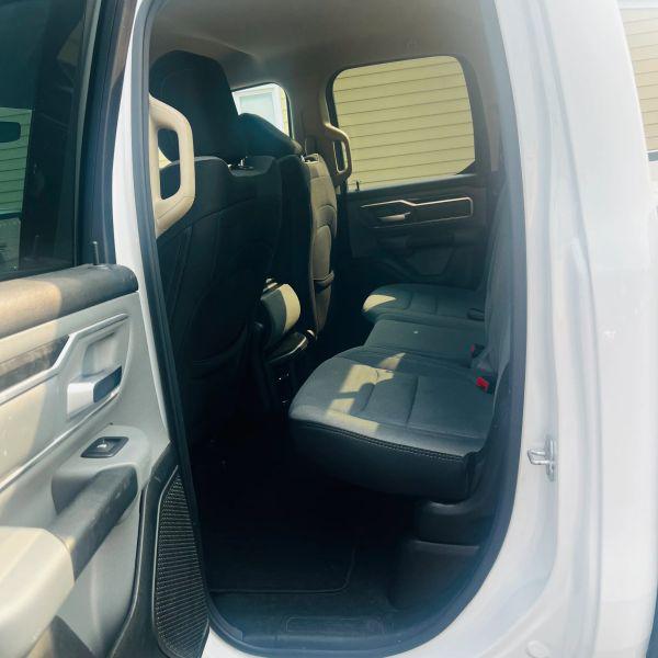 2020 Ram 1500 Big Horn Quad Cab 4x4 64 Box