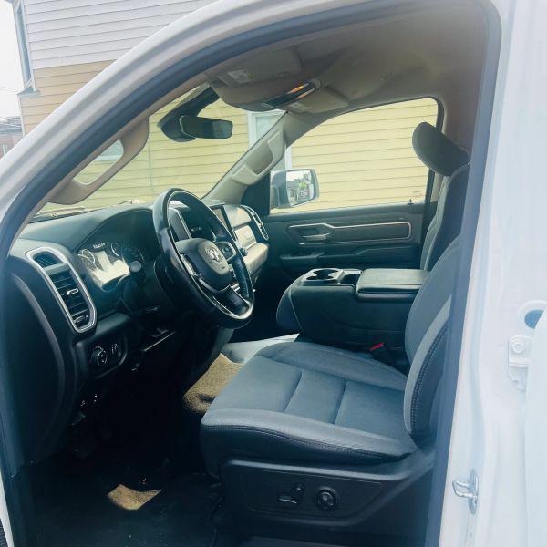 2020 Ram 1500 Big Horn Quad Cab 4x4 64 Box