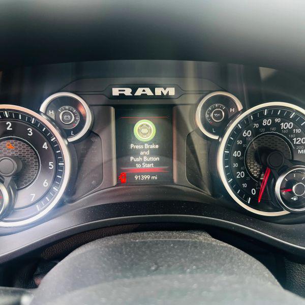2020 Ram 1500 Big Horn Quad Cab 4x4 64 Box