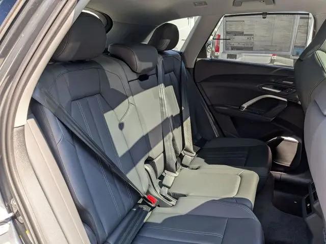 2026 Audi Q5 Premium Plus TFSI quattro S tronic