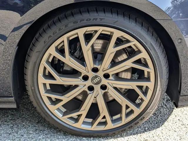 2027 Audi A8 55 TFSI quattro Tiptronic