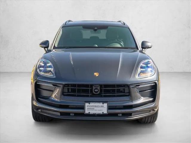 2026 Porsche Macan Macan
