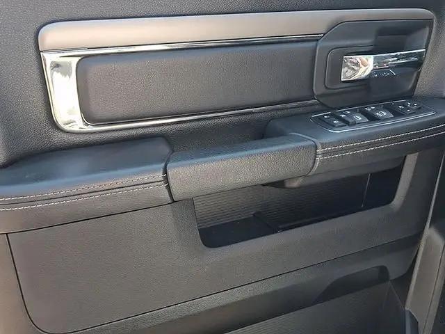 2018 Ram 1500 Night Crew Cab 4x4 5'7" Box