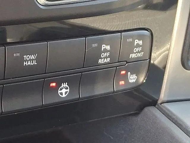 2018 Ram 1500 Night Crew Cab 4x4 5'7" Box