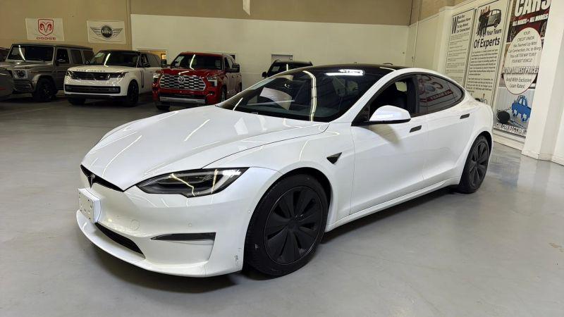 2021 Tesla Model S Plaid Tri Motor All-Wheel Drive