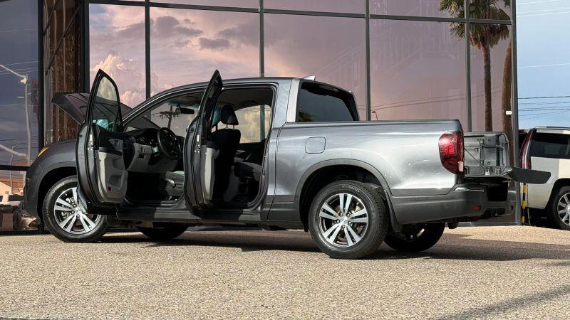 2017 Honda Ridgeline RTS