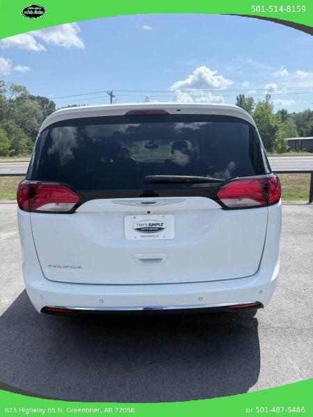 2020 Chrysler Pacifica Touring