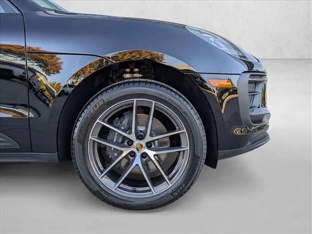 2026 Porsche Macan T