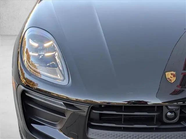 2026 Porsche Macan T