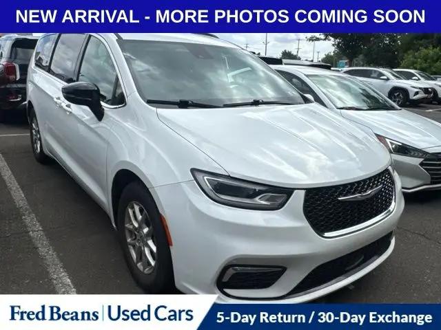 2024 Chrysler Pacifica Touring for sale in Langhorne, PA