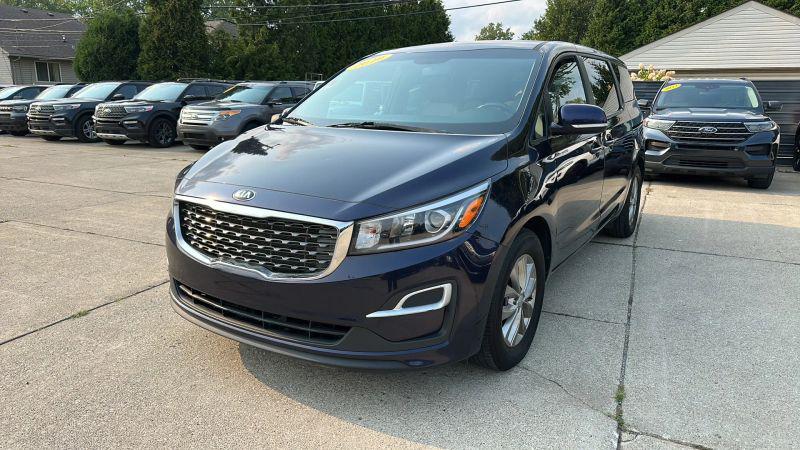 2020 Kia Sedona LX for sale in Taylor, MI