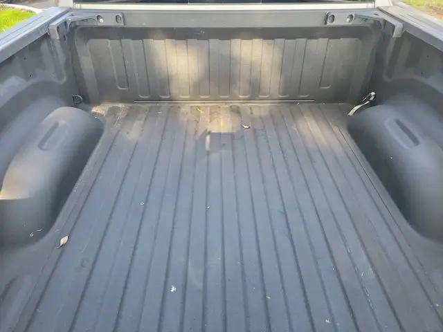 2022 Ram 1500 Limited Crew Cab 4x4 57 Box