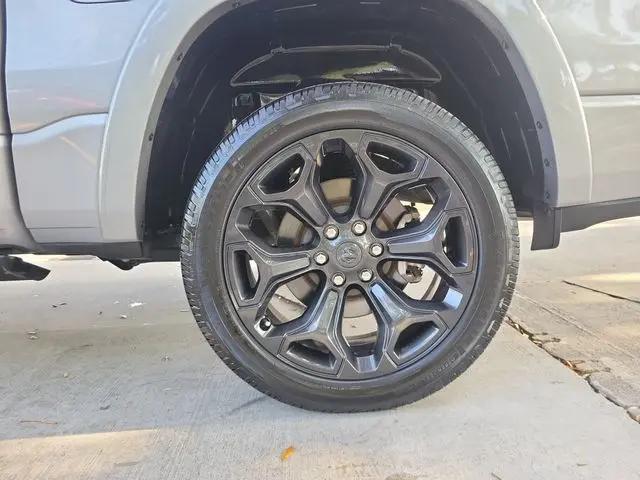 2022 Ram 1500 Limited Crew Cab 4x4 57 Box