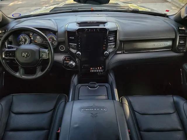 2022 Ram 1500 Limited Crew Cab 4x4 57 Box