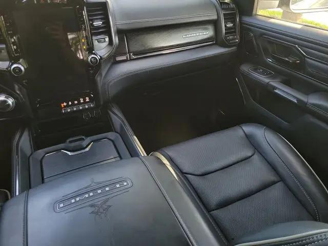 2022 Ram 1500 Limited Crew Cab 4x4 57 Box