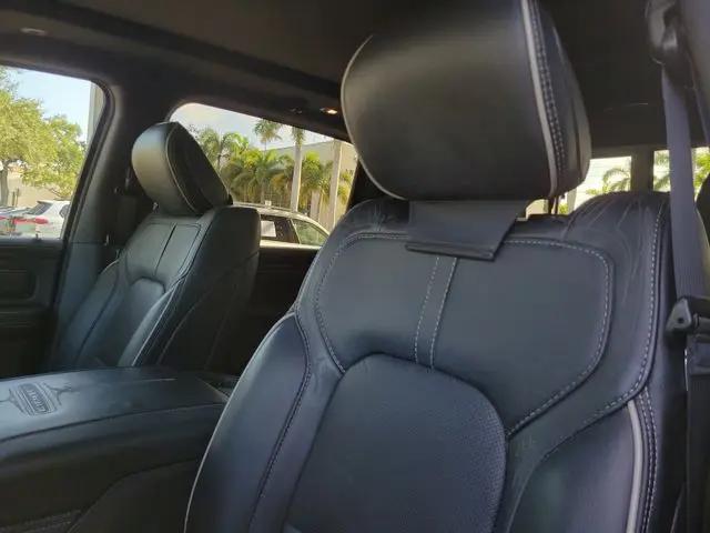 2022 Ram 1500 Limited Crew Cab 4x4 57 Box