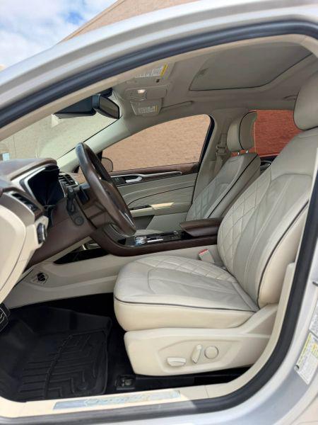 2017 Ford Fusion Platinum