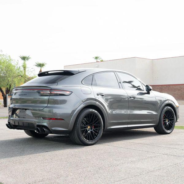 2023 Porsche Cayenne GTS