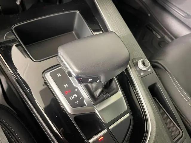 2023 Audi A4 Premium 45 TFSI S line quattro S tronic
