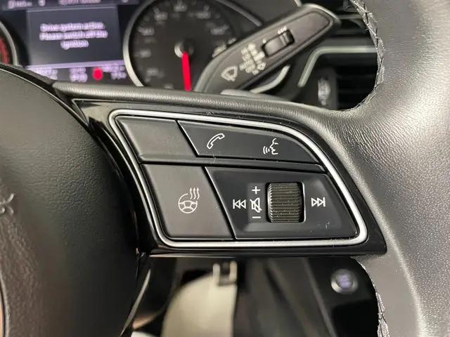 2023 Audi A4 Premium 45 TFSI S line quattro S tronic