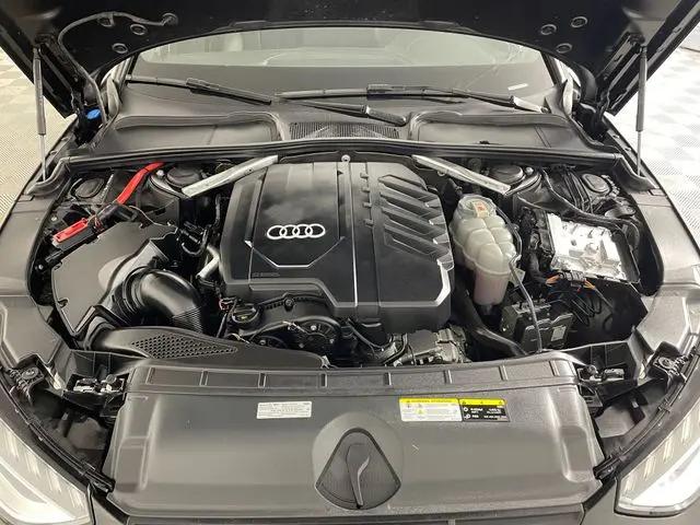 2023 Audi A4 Premium 45 TFSI S line quattro S tronic