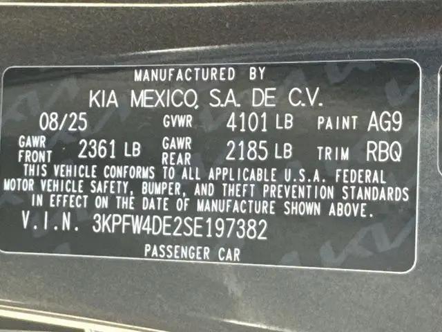 2025 Kia K4 GT-Line