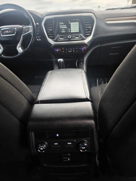 2019 GMC Acadia SLE-2