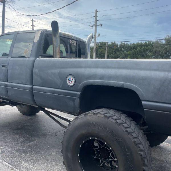 1997 Dodge Ram 2500 ST