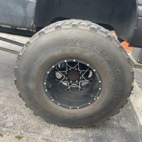 1997 Dodge Ram 2500 ST