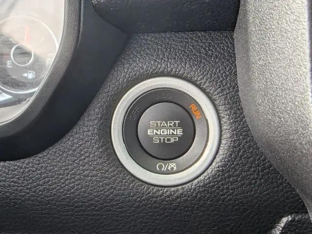 2023 Ram 1500 Big Horn Crew Cab 4x4 57 Box