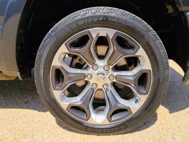 2019 Ram 1500 Limited Crew Cab 4x2 57 Box