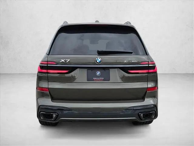 2027 BMW X7 xDrive40i