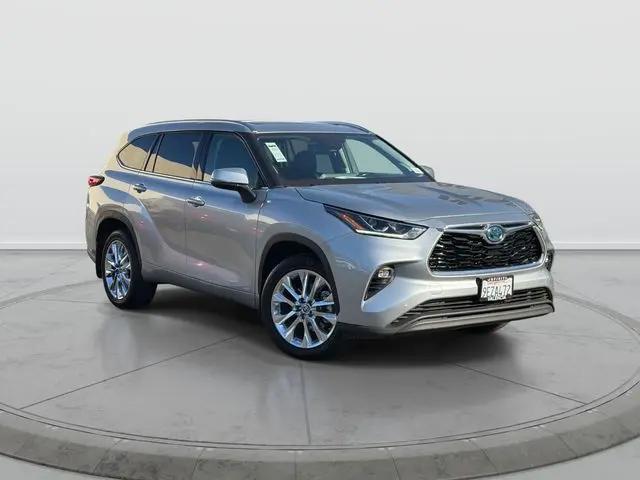 2023 Toyota Highlander Hybrid Limited for sale in Valencia, CA