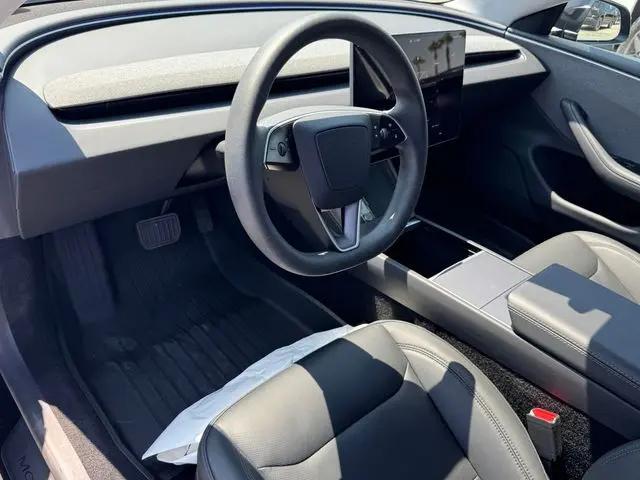 2025 Tesla Model 3 Long Range Rear-Wheel Drive