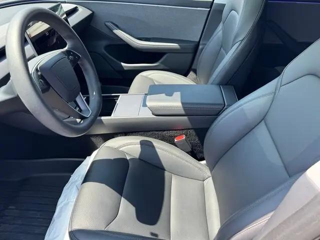 2025 Tesla Model 3 Long Range Rear-Wheel Drive
