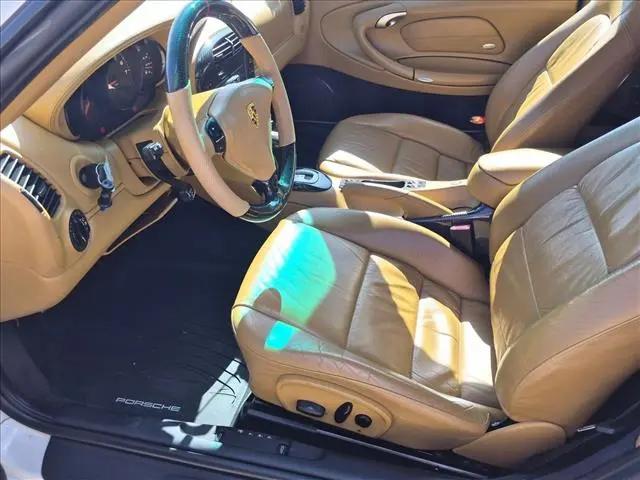 2001 Porsche 911 Carrera