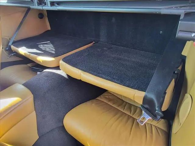 2001 Porsche 911 Carrera