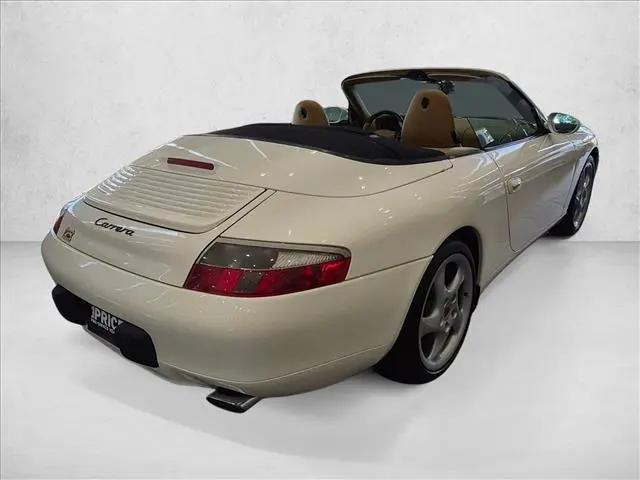 2001 Porsche 911 Carrera