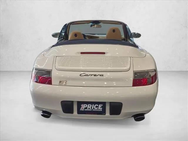 2001 Porsche 911 Carrera