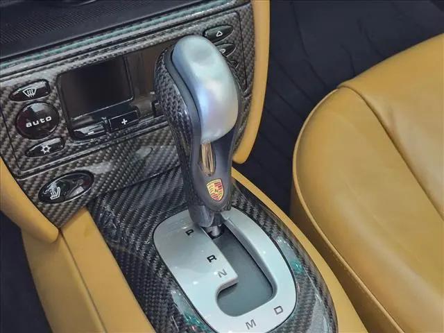 2001 Porsche 911 Carrera