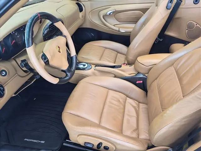 2001 Porsche 911 Carrera