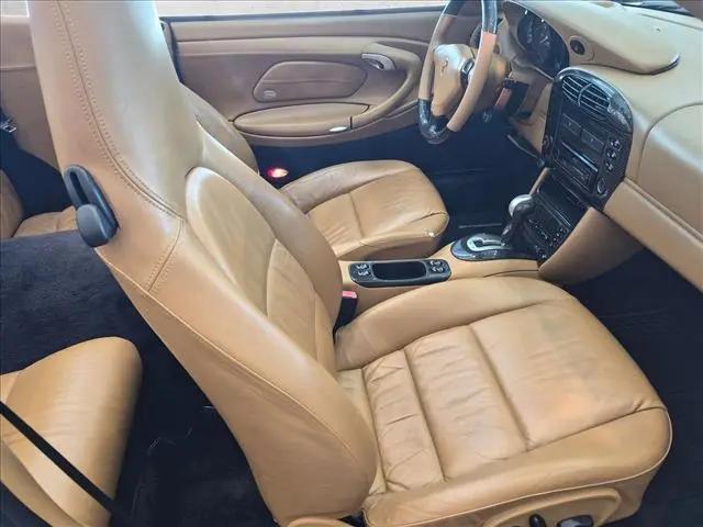 2001 Porsche 911 Carrera