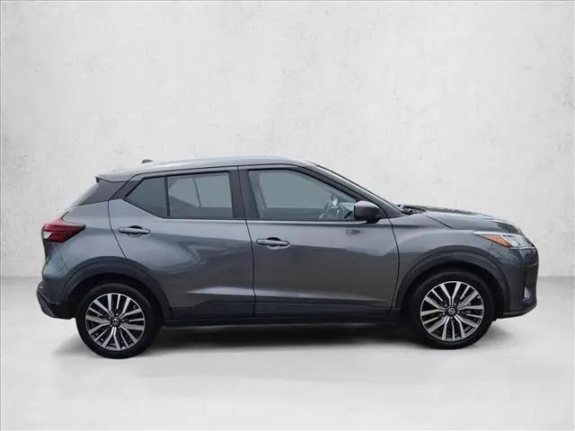 2021 Nissan Kicks SV Xtronic CVT