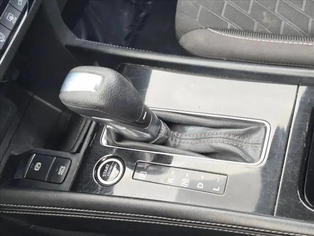 2021 Nissan Kicks SV Xtronic CVT